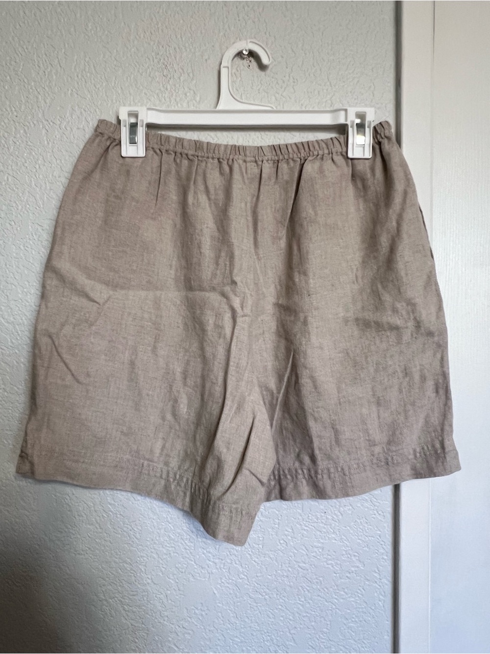 J.Jill Linen Pull-On Shorts Khaki Tan Elastic Waist Relaxed Fit - Picture 5 of 7
